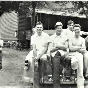 Meet your Posher, Darrell